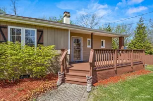 6N542 Wyoming Ave, Saint Charles, IL 60174 - Photo 4