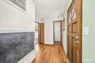 6N542 Wyoming Ave, Saint Charles, IL 60174 - Photo 6