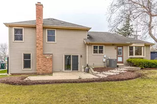 5195 Castaway Ln, Hoffman Estates, IL 60010 - Photo 22