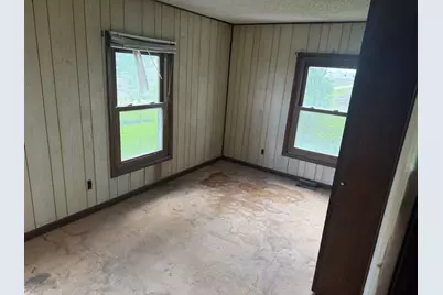 1329 N 1000 East Road, Onarga, IL 60955 - Photo 10