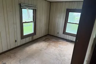 1329 N 1000 East Rd, Onarga, IL 60955 - Photo 10
