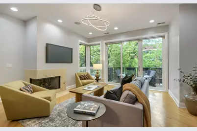2251 W Wabansia Avenue #306, Chicago, IL 60647 - Photo 2