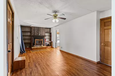 9032 US Route 150, Oakwood, IL 61858 - Photo 8