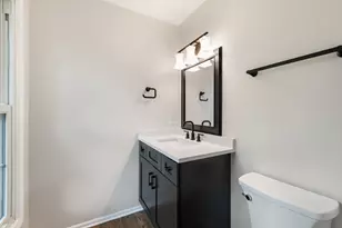 210 Westmoreland Ln, Naperville, IL 60540 - Photo 18