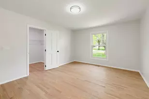 210 Westmoreland Ln, Naperville, IL 60540 - Photo 22