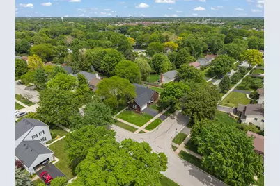 210 Westmoreland Lane, Naperville, IL 60540 - Photo 38
