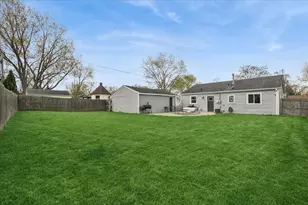 25175 W Lincoln Dr, Lake Villa, IL 60046 - Photo 16