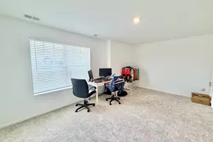 331 Red Oak Cir, Volo, IL 60020 - Photo 26