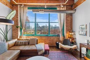 312 N May St, Chicago, IL 60607 - Photo 4