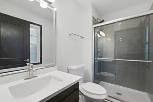 20 Emerson Dr, Schaumburg, IL 60194 - Photo 18