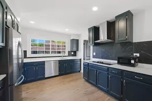 20 Emerson Dr, Schaumburg, IL 60194 - Photo 6
