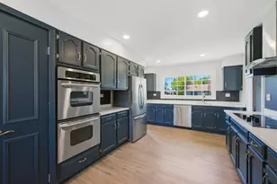 20 Emerson Dr, Schaumburg, IL 60194 - Photo 8