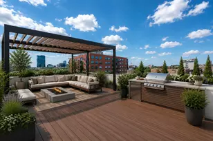 850 W Erie St, Chicago, IL 60642 - Photo 28