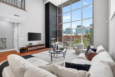 850 W Erie Street #3W, Chicago, IL 60642 - Photo 4