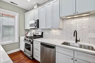 850 W Erie St, Chicago, IL 60642 - Photo 8