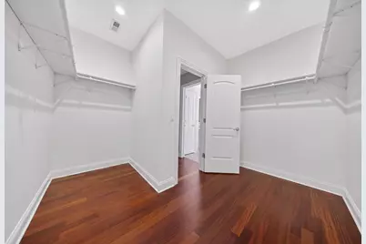 850 W Erie Street #3W, Chicago, IL 60642 - Photo 16