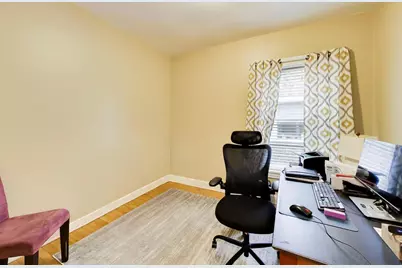 1614 W Thome Avenue, Chicago, IL 60660 - Photo 10
