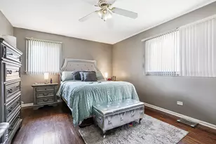 230 Hickory St, Park Forest, IL 60466 - Photo 8