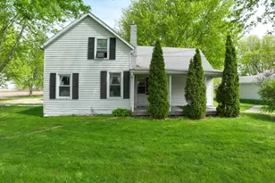 150 E 2nd St, Kingston, IL 60145 - Photo 24