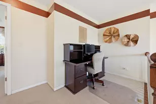 243 Garden Dr, Elgin, IL 60124 - Photo 24