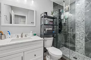 1370 Northmoor Ct, Northbrook, IL 60062 - Photo 14