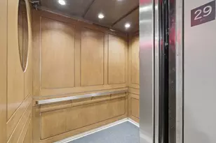 1255 N Sandburg Terrace, Chicago, IL 60610 - Photo 8