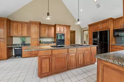 6414 Vermont Trail, Crystal Lake, IL 60012 - Photo 16