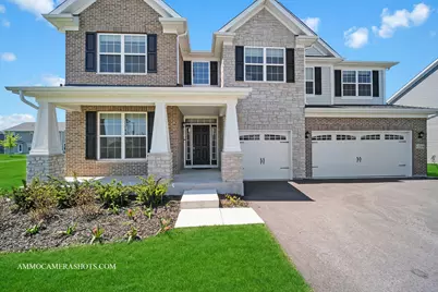 12504 S Cherry Blossom Boulevard, Plainfield, IL 60585 - Photo 4