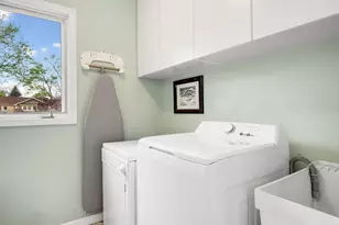 517 Renn Ct, Wheaton, IL 60187 - Photo 18