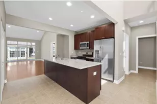 713 Verandah Dr, Hanover Park, IL 60133 - Photo 2
