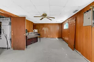 325 Gentry St, Park Forest, IL 60466 - Photo 18