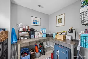 113 N Bristol Dr, Bloomingdale, IL 60108 - Photo 16