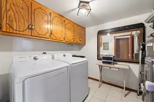 10538 Central Ave, Chicago Ridge, IL 60415 - Photo 12