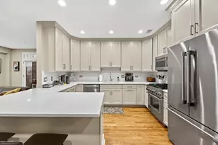110 S Marion St, Oak Park, IL 60302 - Photo 10