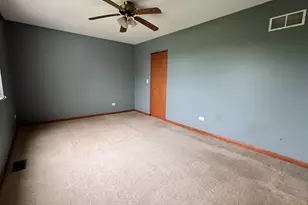 1608 Hawthorne Ridge Dr, Plainfield, IL 60586 - Photo 14
