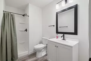 151 Lucerne Ct, Wheeling, IL 60090 - Photo 16