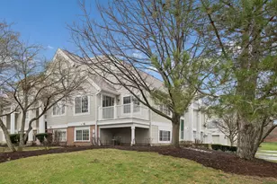 151 Lucerne Ct, Wheeling, IL 60090 - Photo 18
