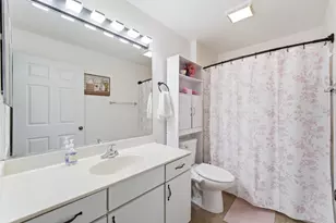 1650 Grove Ave, Schaumburg, IL 60193 - Photo 14