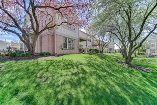 1650 Grove Ave, Schaumburg, IL 60193 - Photo 20
