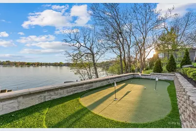 386 Holiday Drive, Lake Holiday, IL 60552 - Photo 40
