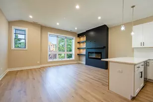 6621 S Drexel Ave, Chicago, IL 60637 - Photo 2