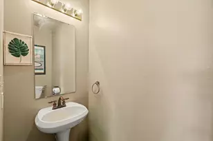 708 Erin Dr, Champaign, IL 61822 - Photo 28
