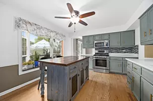 2154 Pepper Valley Dr, Geneva, IL 60134 - Photo 8