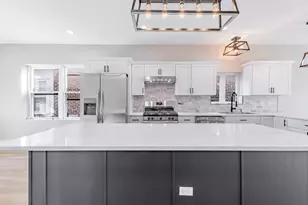 7505 S Wolcott Ave, Chicago, IL 60620 - Photo 12