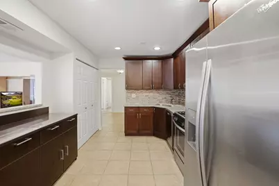 175 Lake Boulevard #302, Buffalo Grove, IL 60089 - Photo 12