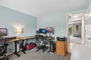 370 Kirkwood Cir, Bolingbrook, IL 60440 - Photo 24