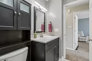 370 Kirkwood Cir, Bolingbrook, IL 60440 - Photo 18