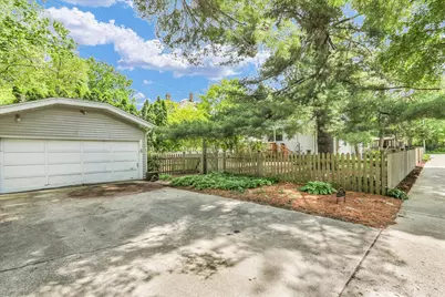 1020 W Church Street, Champaign, IL 61821 - Photo 48
