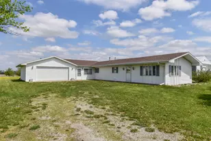 33879 E 800 Rd, Chatsworth, IL 60921 - Photo 16