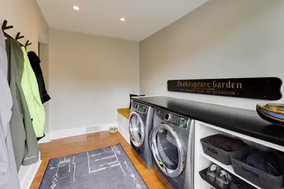 1235 Maple Avenue, Evanston, IL 60202 - Photo 24